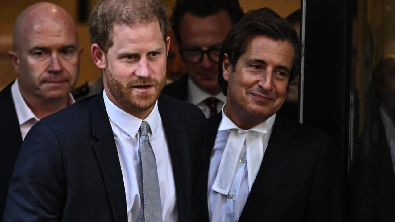 Prince Harry's battle against Murdoch UK tabloids goes to trial